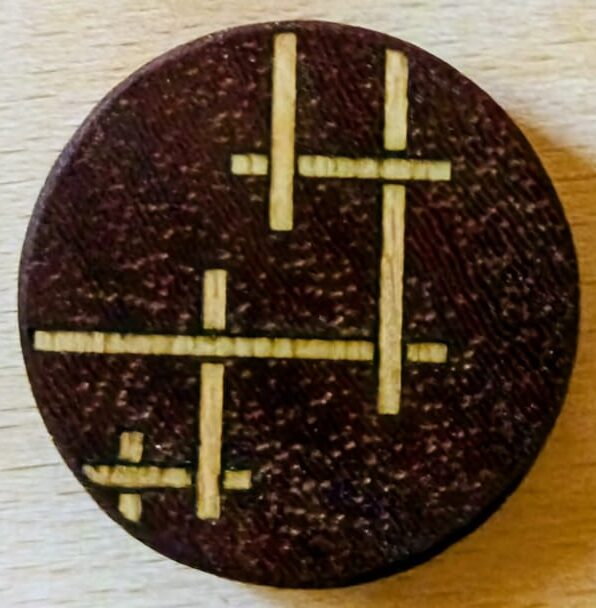 Logo von HerzHolzHobel aus Buche eingelassen in Bongossi